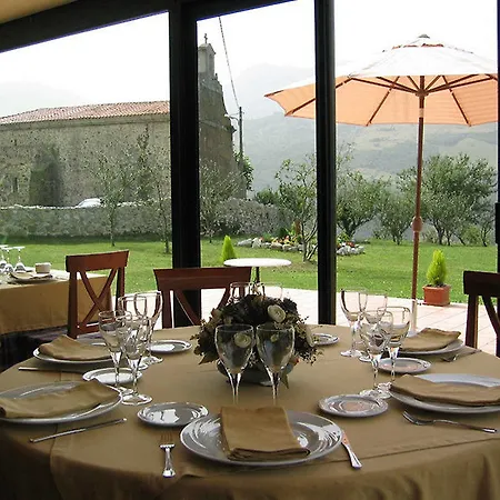 Hotel Aire De Ruesga (Cantabria)